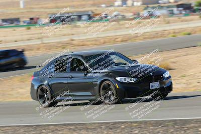 media/Oct-01-2022-Team Topak Racing (Sat) [[f860fb51be]]/2-Inter Low 2/session 1 turn 3/